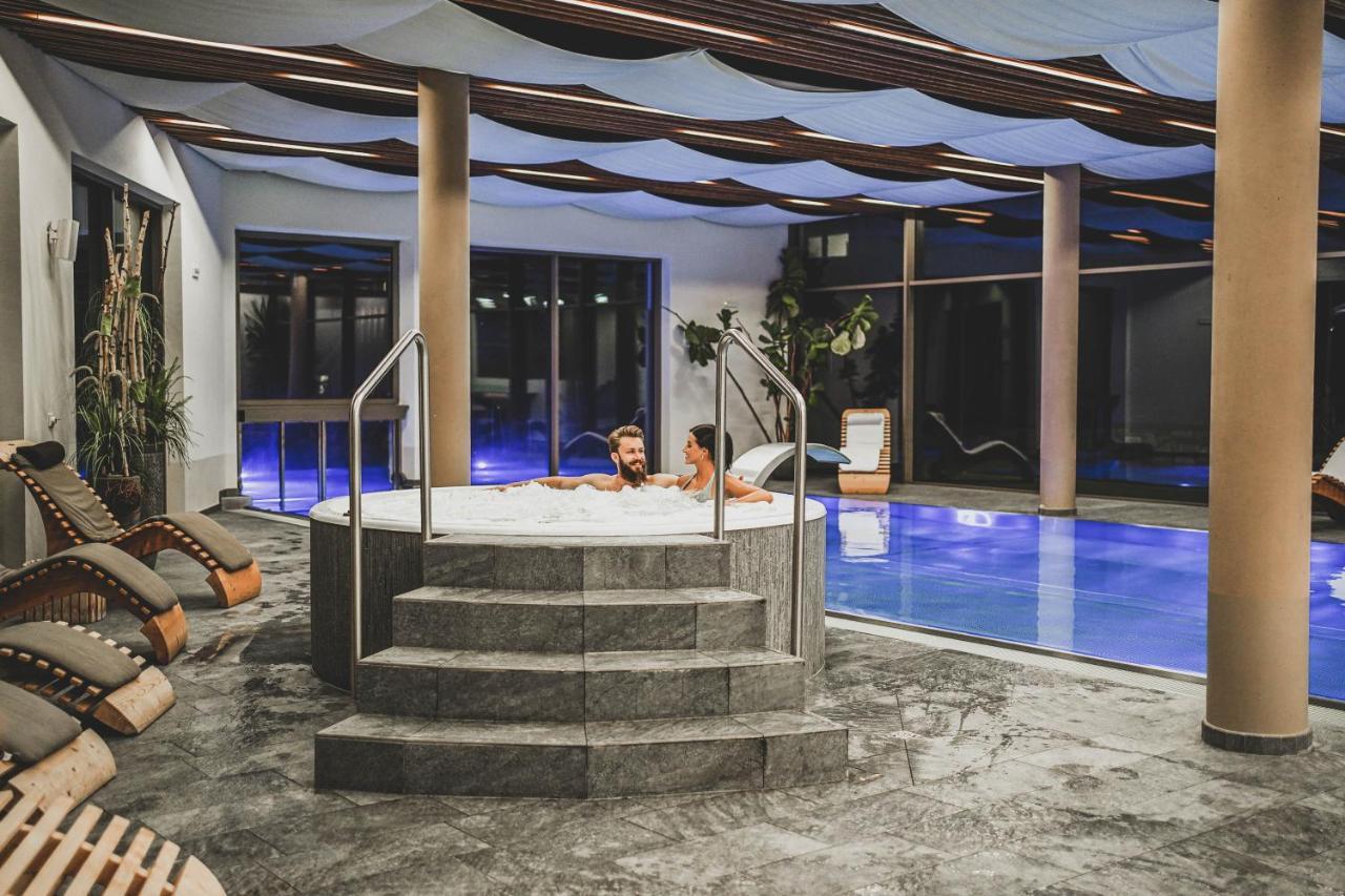 Zoll Hotel