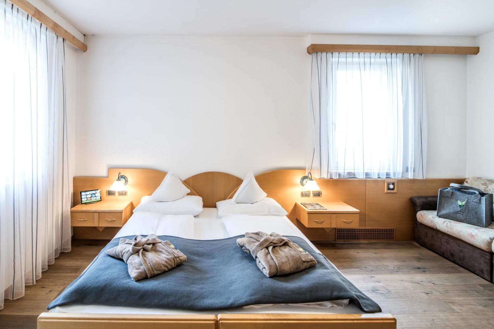 Zoll Hotel